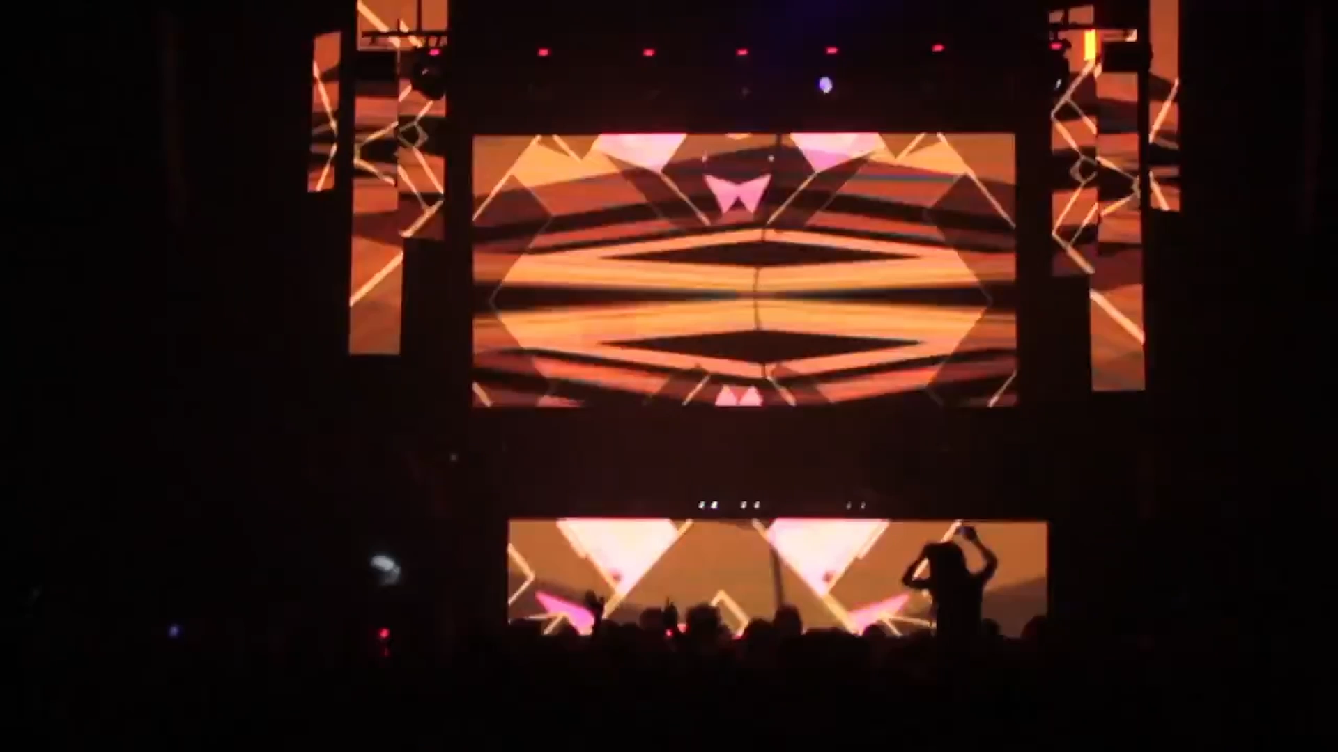 Live performance visual 8